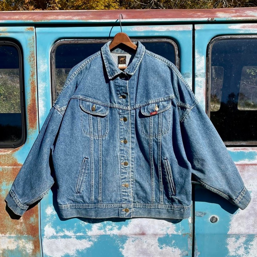 90s Lee Riders blue 100% cotton denim trucker jacket